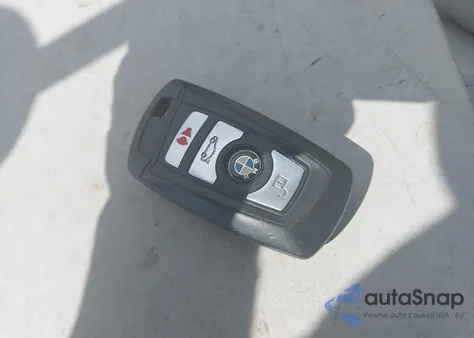 2013 BMW M5 из США, поврежденный, VIN WBSFV9C59DC773781